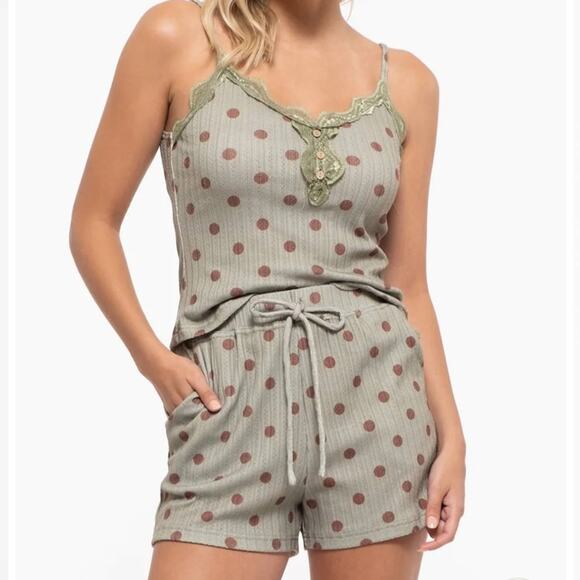 NWT Olive Polka Dot Set Size Small - Picture 1 of 6